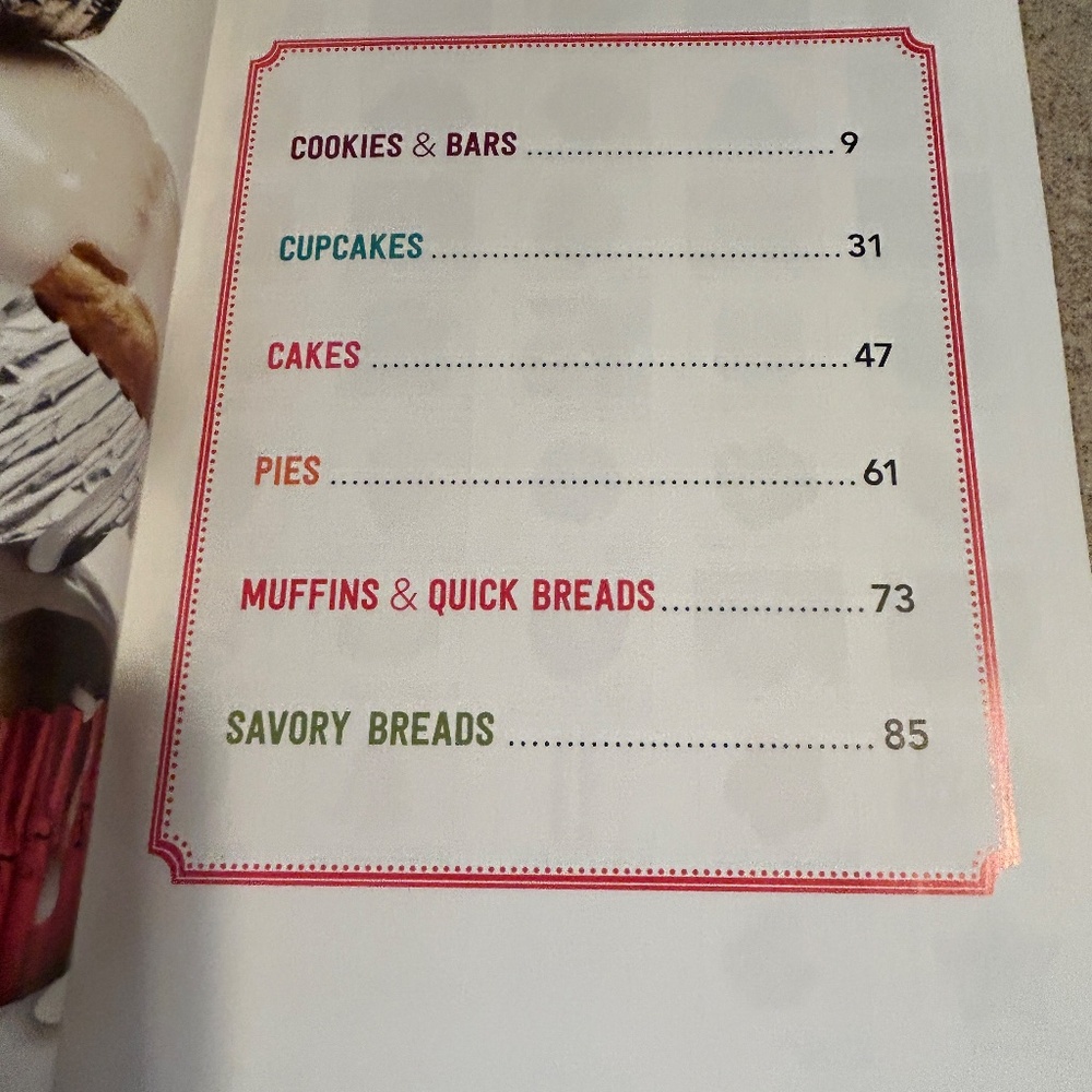 LIKE NEW! Food Network Magazine -  Easy Baking Edition - Picture 2 of 6